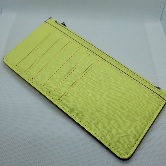 A NEW DAY Slim Credit Card Wallet Citrine Yellow Green NWT - Picture 3 of 14